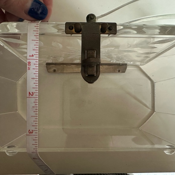 Vintage 1950’s Lucite Purse - Picture 3 of 6